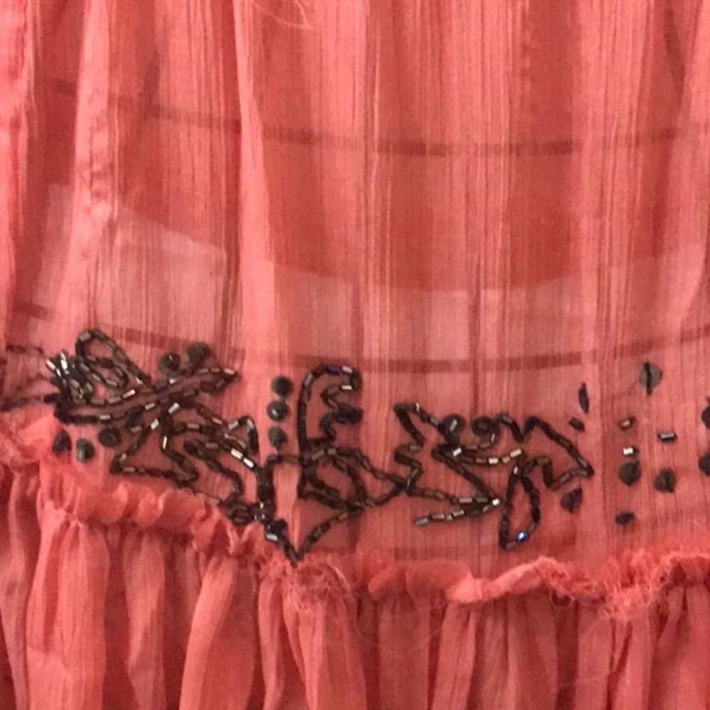 Cute Options Raspberry Beaded Top - Picture 2 of 3